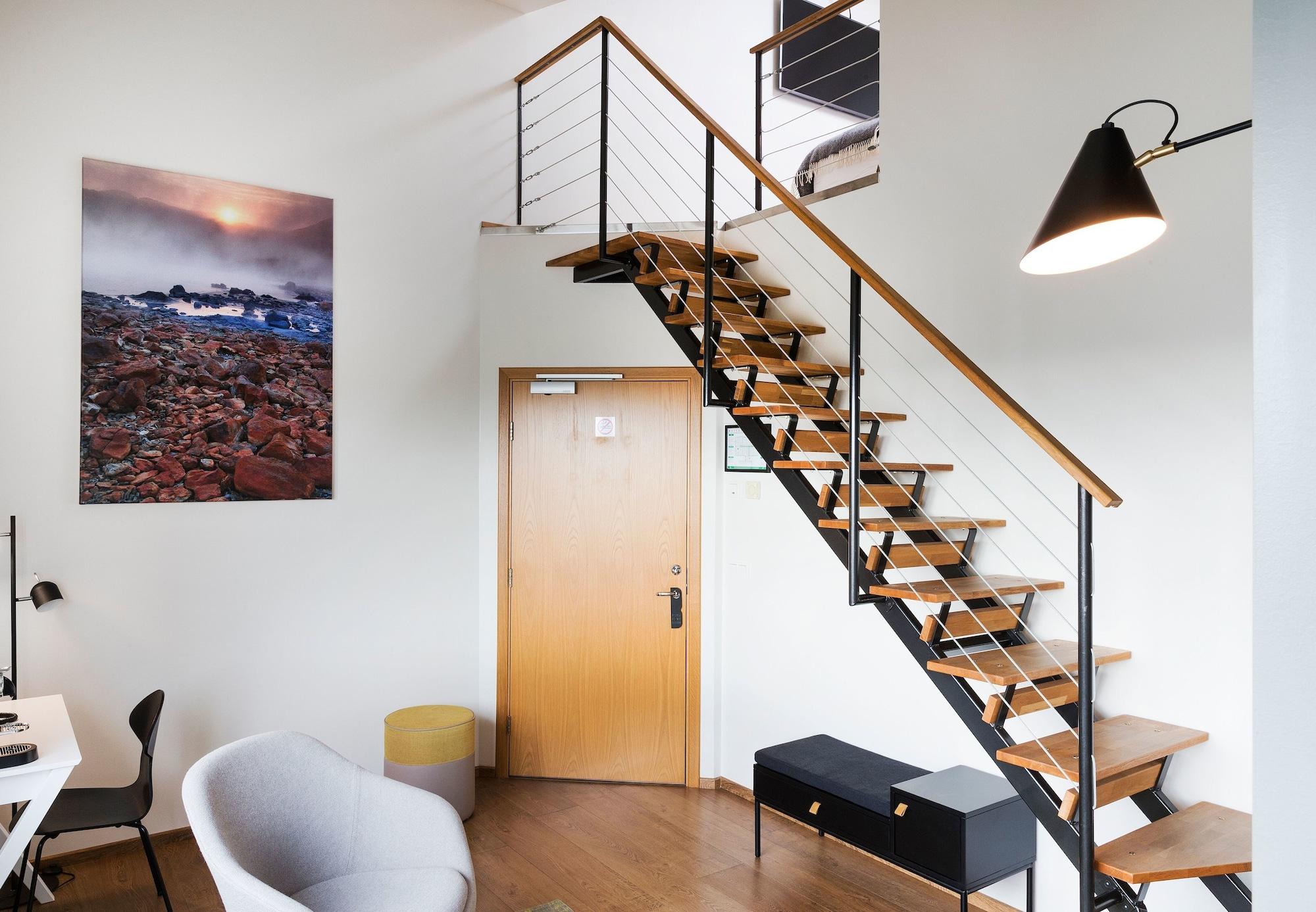 Hotel Berg By Keflavik Airport Exterior photo
