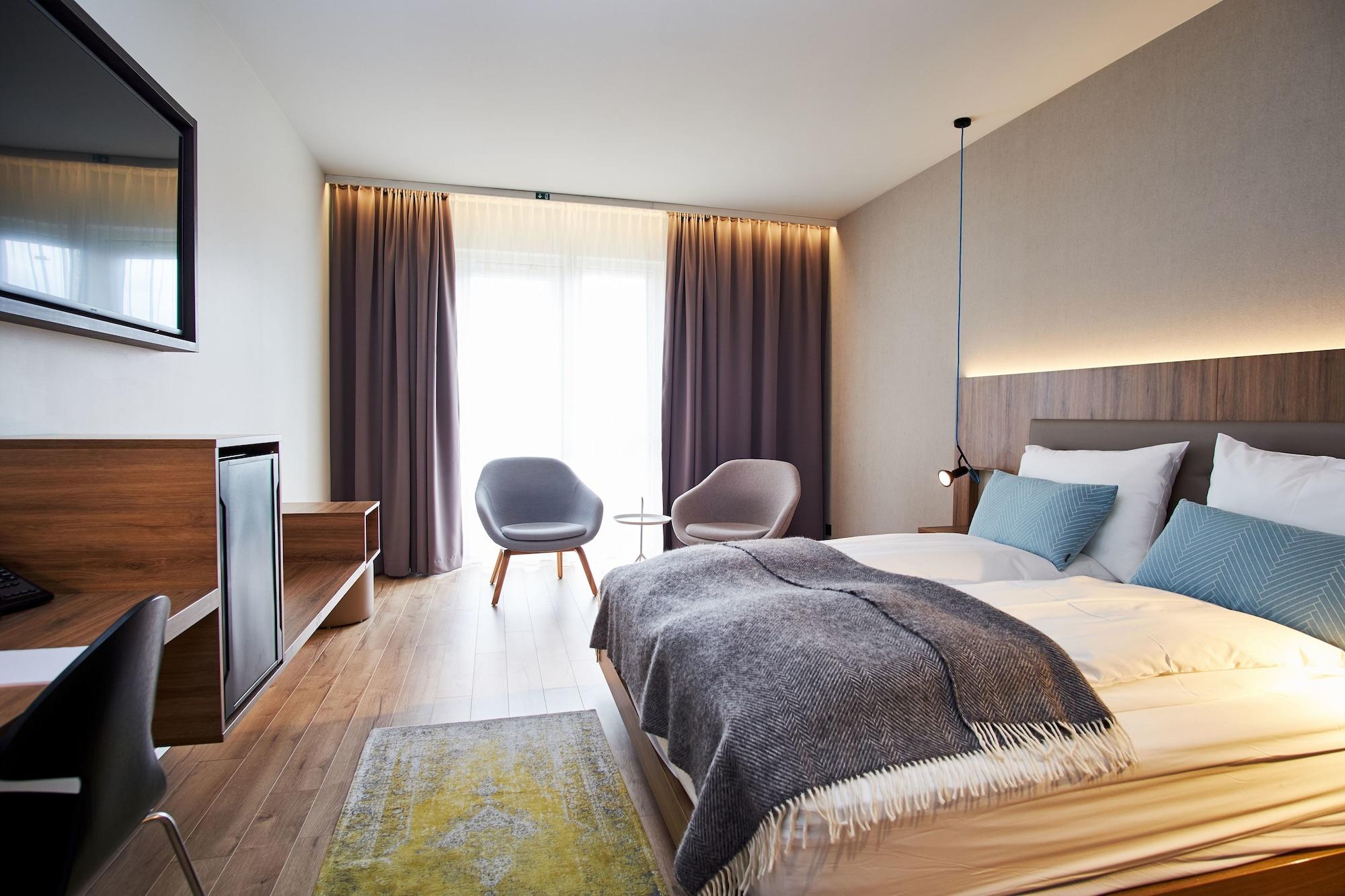 Hotel Berg By Keflavik Airport Exterior photo