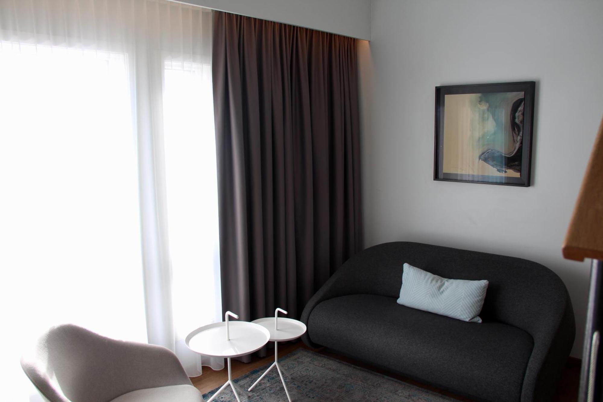 Hotel Berg By Keflavik Airport Exterior photo